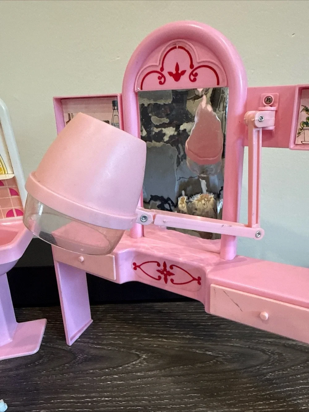 Arco Beauty Salon Play Set Complete 1983 toy 7689 for vintage